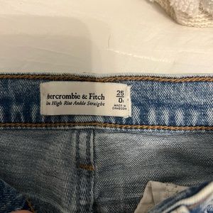 Abercrombie jeans! Worn once